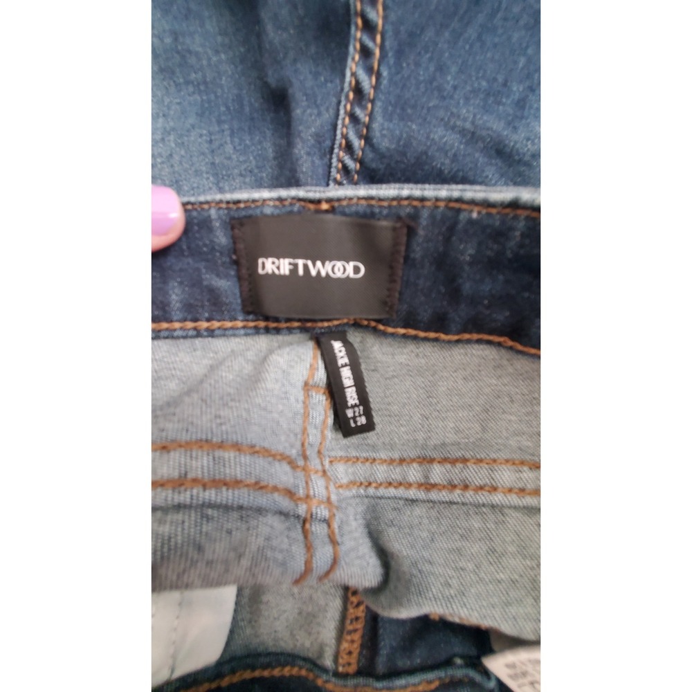 Driftwood Floral Embroidered Skinny Jeans Medium Wash Denim Size 27 Boho - Picture 9 of 11